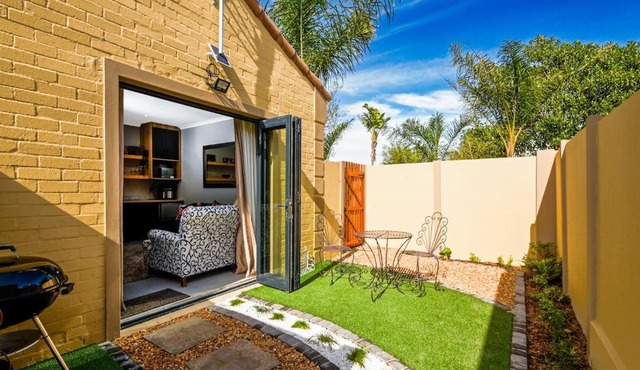 Velvet & Bloom Cottage in Durbanville