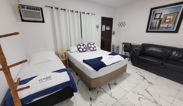 Verolme: Cozy and family-friendly apartment, close to the Brasfels shipyard and Marinas