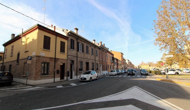 Via di Roma 4, house in the center with terrace