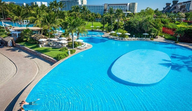 Vidanta Exclusive Two Bedroom Suite at the Mayan Palace!