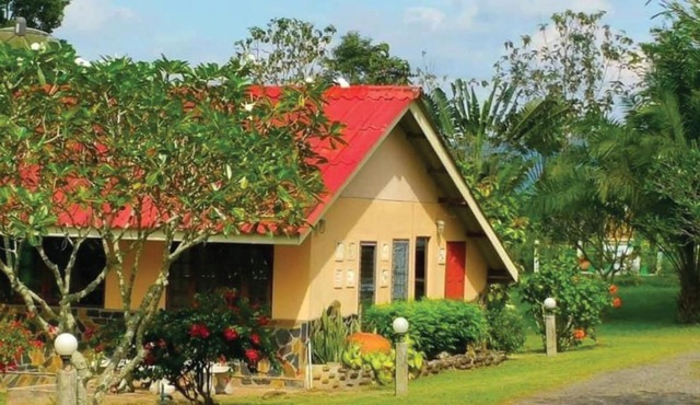 Viewsuay Farsai Wangnamkaew