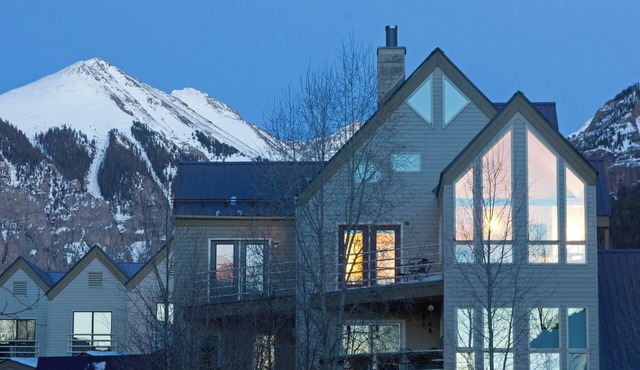 Viking Lodge 103 by Avantstay Stunning Condo, Near Ski Lift