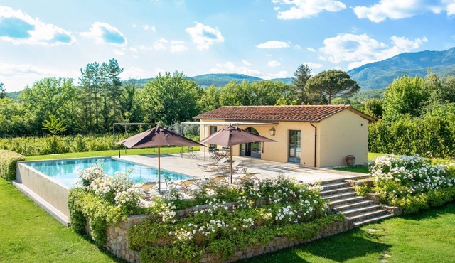 Villa Agna - Four Bedroom Villa, Sleeps 8