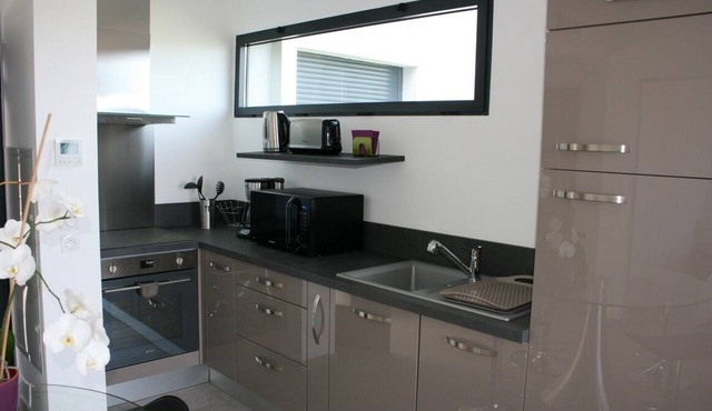 Villa Apartments, private garden and pool, sea view