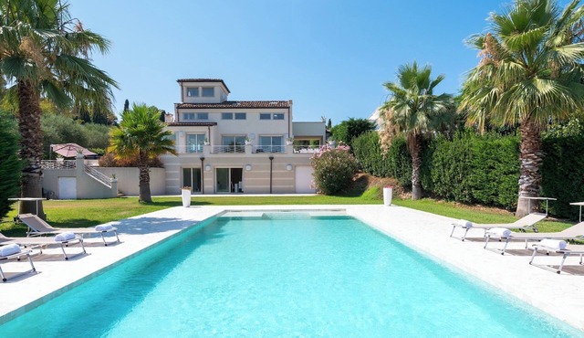 Villa Bianca 10, Emma Villas