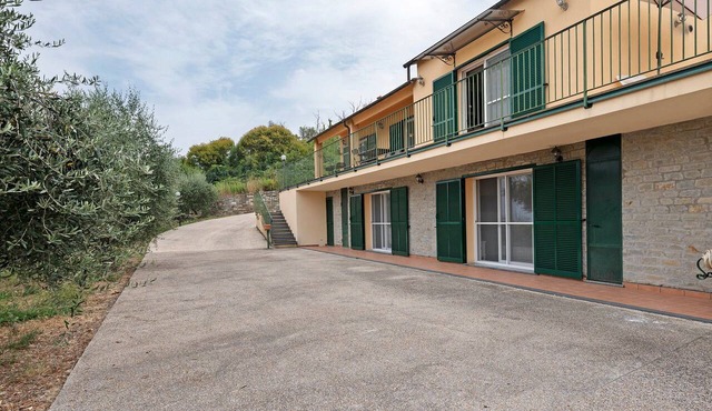 Villa 'Capo Berta View' with Sea View, Wi-Fi and Air Conditioning