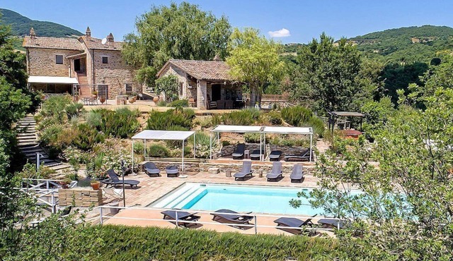 Villa Cenobio C: A characteristic and welcoming studio apartment made of stone, with Free WI-FI.