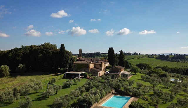 VILLA DEL RICCIO-MAIN HOUSE-COTTAGE - VILLA DEL RICCIO - MAIN and GUEST HOUSE