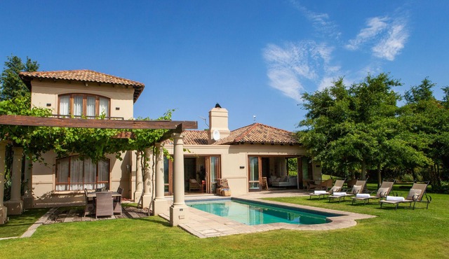 Villa Donkerkloof- Cape Winelands (Paarl)