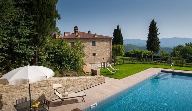 Villa Ducese Mandorla - Tuscan villas with private pool