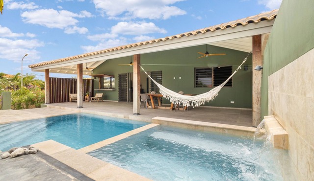Villa Emelie, 3 bedroom, private pool