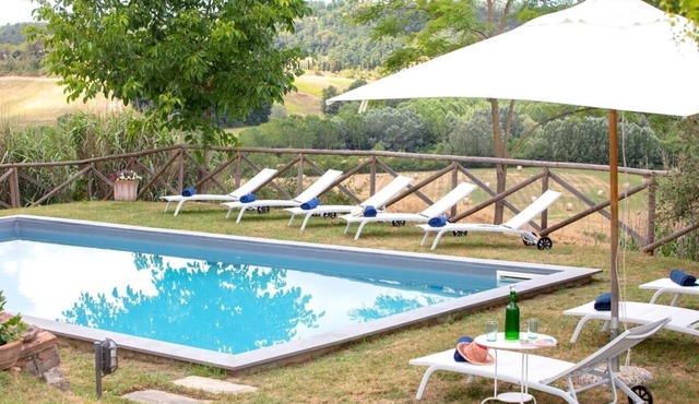 Villa Fragolina - Private Tuscan villa with pool