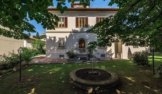 Villa Gally beautiful premium villa with garden and p/pool