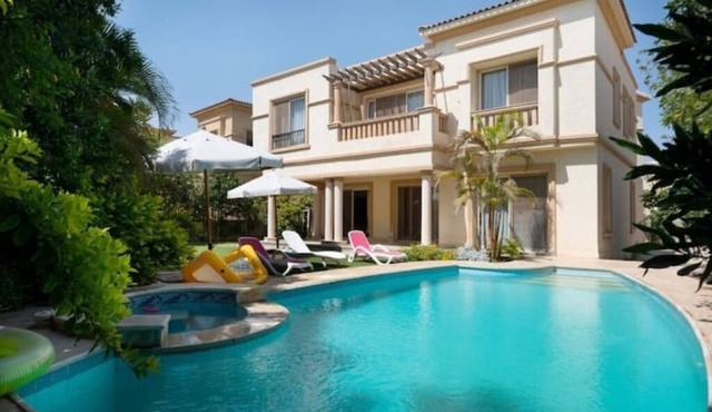 Villa I – Elegant 5BR Luxury Mansion with Private Pool & Jacuzzi