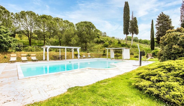 Villa "Il Fornacino" with Pool, Garden & Wi-Fi