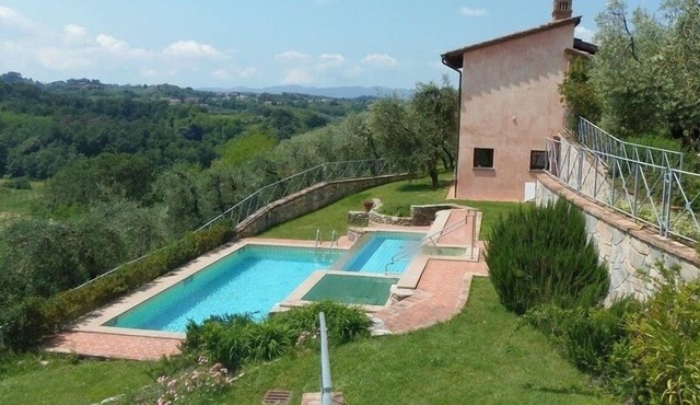 Villa il Pino In Lari, Tuscany
