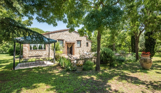 Villa "Il Poggio di San Gimignano" with Pool, Wi-Fi, A/C, Terrace & Garden