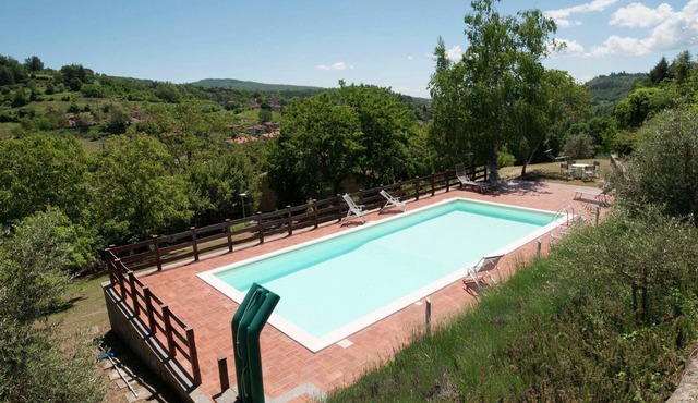 Villa in Casentino with Pool & Castle Views