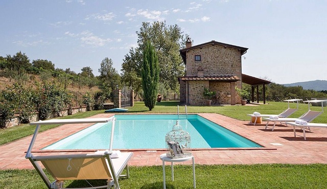 Villa in Pietraviva with 3 bedrooms sleeps 6