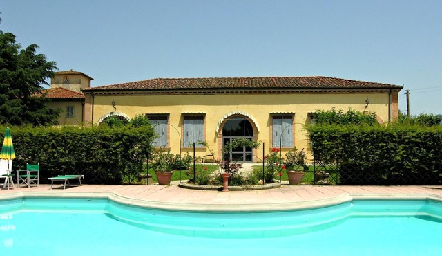 Villa in Scarperia with 3 bedrooms sleeps 6