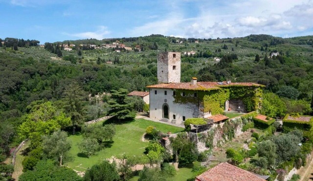 Villa in Villamagna with 6 bedrooms sleeps 12