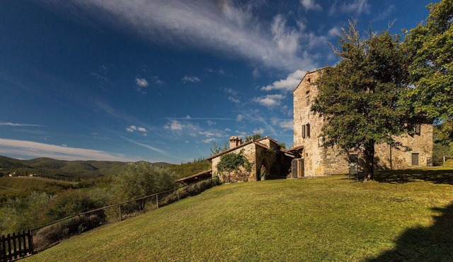 Villa in Volpaia with 6 bedrooms sleeps 12