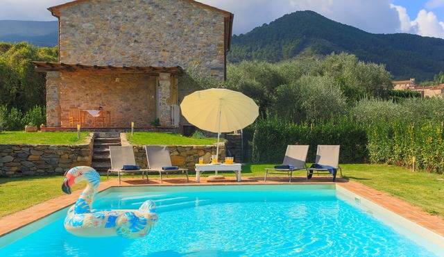 Villa/Independent home in Lucca with 3 bedrooms sleeps 6