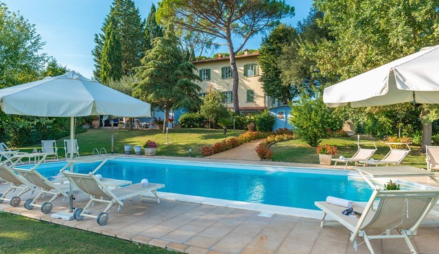 Villa Leonardo 30+6, Emma Villas