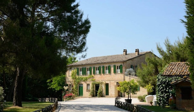 VILLA DEL TOMBOLO - VILLA DEL TOMBOLO VILLA + CASOLARE