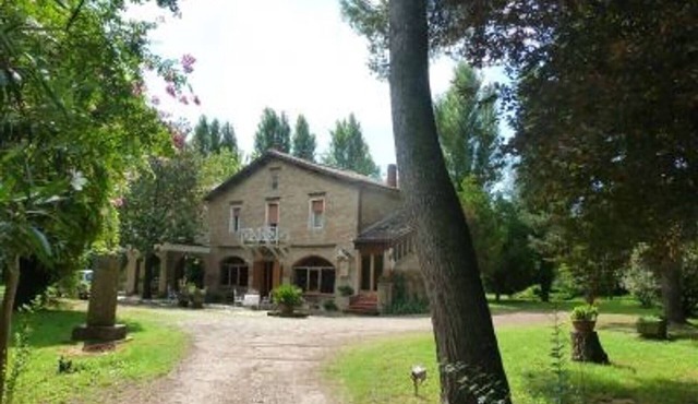 Villa Tirotti - Splendid 1940s villa surrounded by greenery