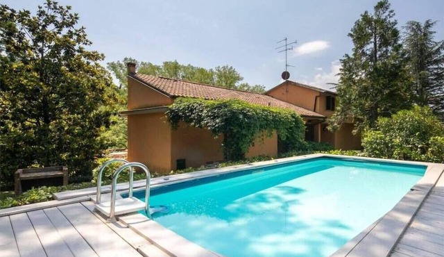 Villa La Bruscola Comfortable holiday residence