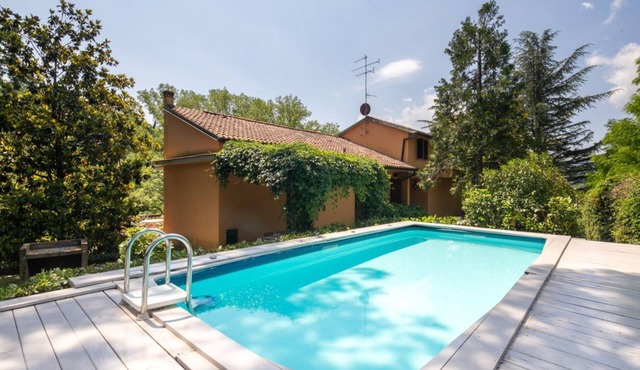 Villa la Bruscola by MMega