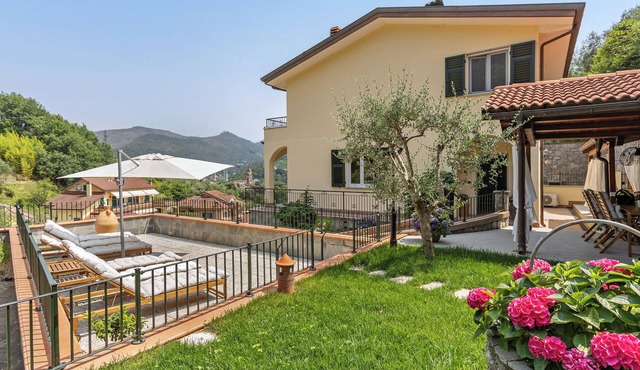 Villa 'Lepre - Come To The Silence' with Private Garden, Wi-Fi and Air Conditioning