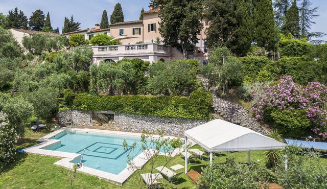 Villa Montegattoli With Panoramic Pool