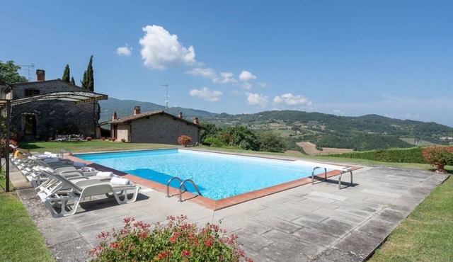 Villa Nocella - Private villa with pool in Tuscany