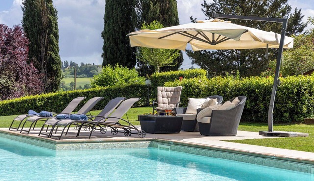 Villa Sabrina - Luxury Villa Rental with private swimming pool in San Gimignano, Tuscany