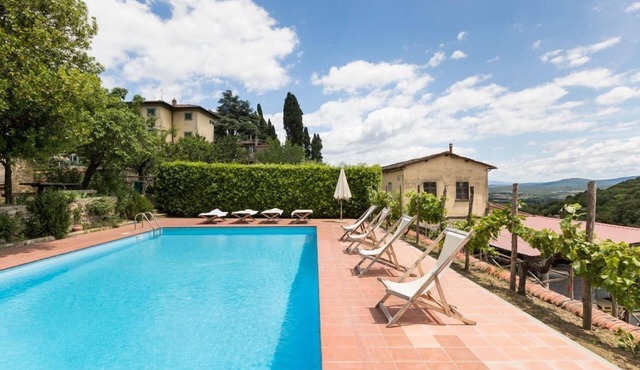 Villa Soldani - Sixteen Bedroom Villa, Sleeps 33