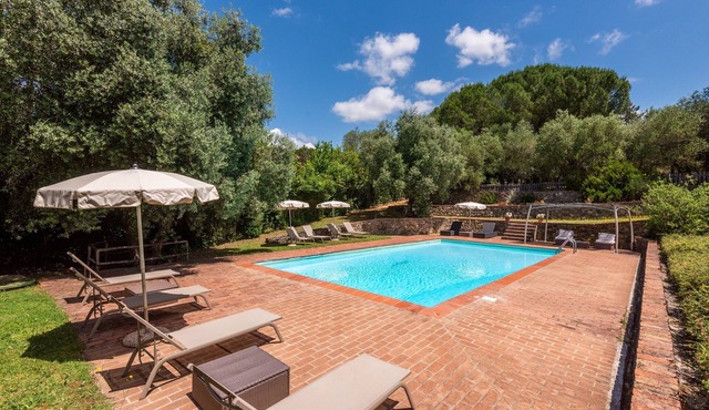Villa Torre Among the Hills of Siena