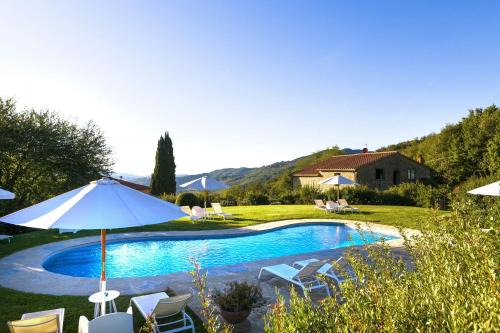 Villa With Pool In The Heart Of Chianti Rufina