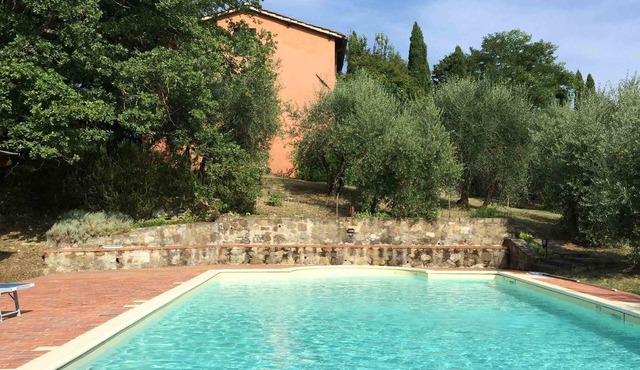 Villa with private pool with magnificent views, 22 km from Florence