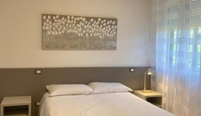 Villanova 4 Rooms - 3 private room with bathroom - self check-in