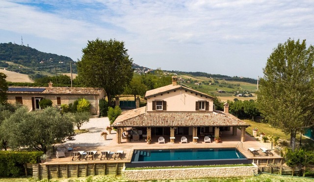 Villino Bruna 6, Emma Villas