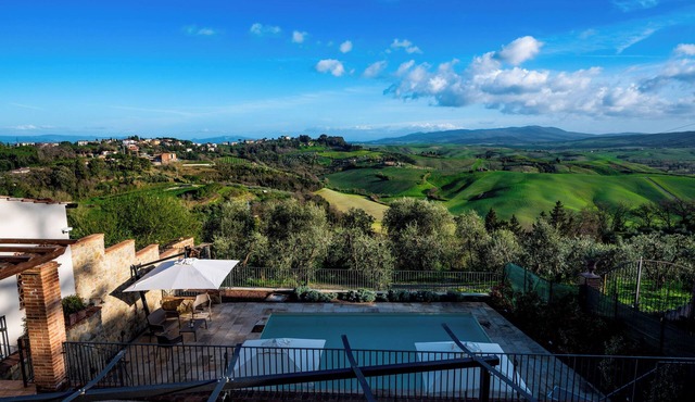 VILLINO ISOTTA, IN THE GREEN OF TUSCANY