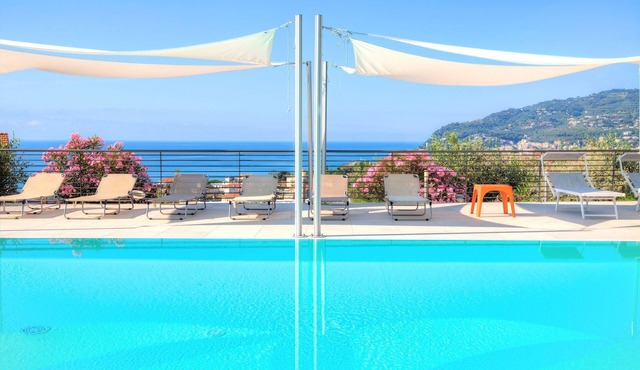ViP Panorama, in villa with heated pool