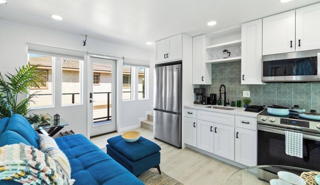Vogue In Hillcrest Neighborhood