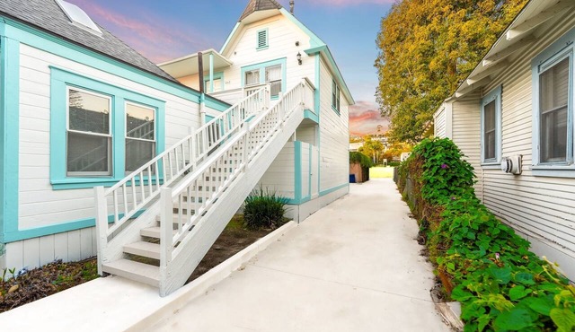 Walk To Beach! Clean & Super Comfy, Great Location