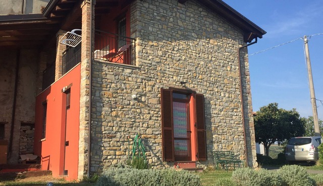 Weekend on 2 wheels (bike, mtb and motorbike) near the Castle of Gropparello - PC