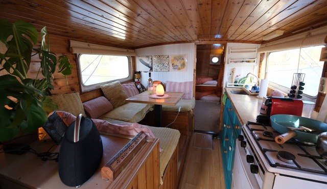 Welcome Aboard! Private Stay for Friends & Family
