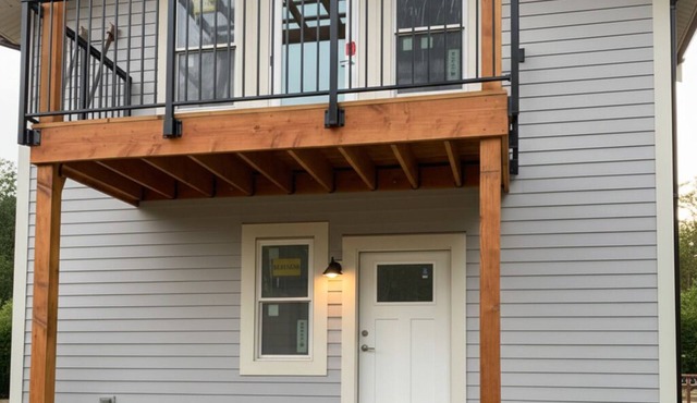 Welcome to Your West Vancouver Retreat!