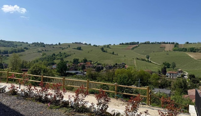 Welcoming accommodation with panoramic views for your stay in Oltrepò Pavese